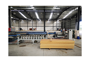 無(wú)限長(cháng)指接生產(chǎn)線(xiàn)